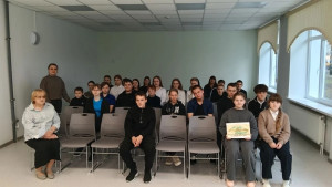 В филиале МБОУ Сосновской СОШ №1 в с.Дегтянка прошло мероприятие «По историческим и памятным местам»